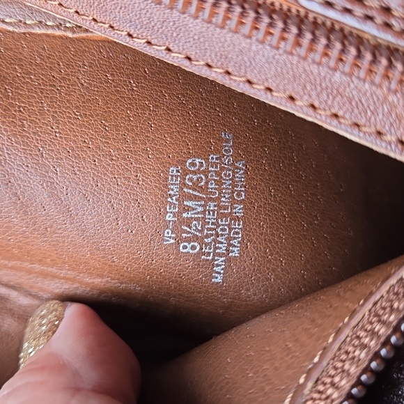 YOUR LAST CHANCE!  Vince Camuto Leather Booties - Picture 14 of 14